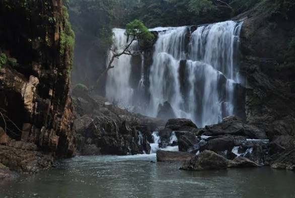 Sathodi Falls